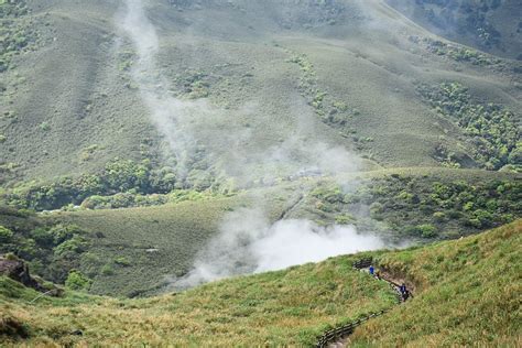 七星山金字塔|挑戰台北第一高峰七星山，征服「古文明」金字塔遺跡！